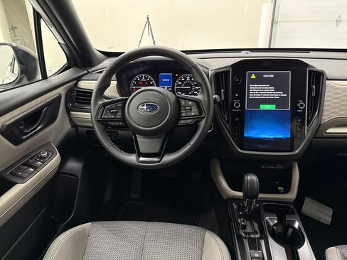 Used 2026 Subaru Forester Premium AWD/4WD image 15