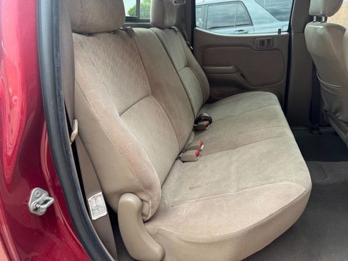 Used 2004 Toyota Tacoma PreRunner image 24