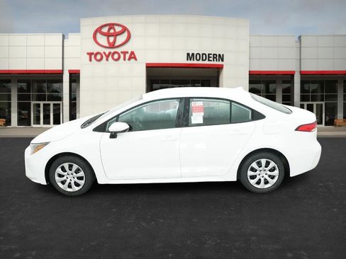 New 2026 Toyota Corolla LE image 9