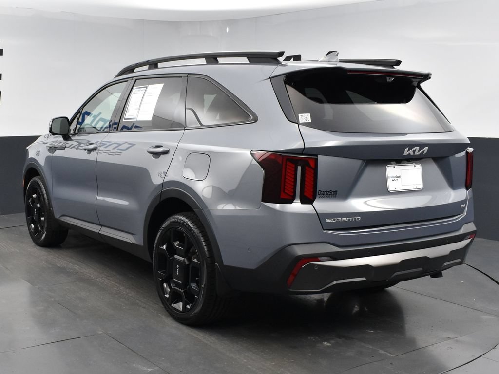 Certified 2024 Kia Sorento SX Prestige w/ Sage Leather Package AWD/4WD image 4