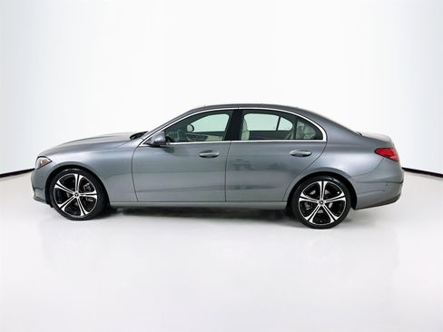 Used 2025 Mercedes-Benz C 300 Sedan image 5