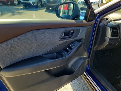 Certified 2023 Nissan Rogue S image 21