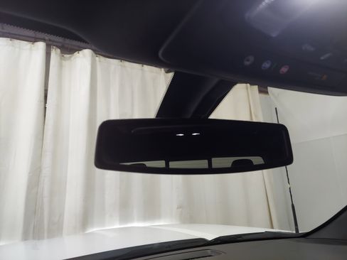 Used 2021 GMC Sierra 2500 AT4 w/ AT4 Preferred Package image 13