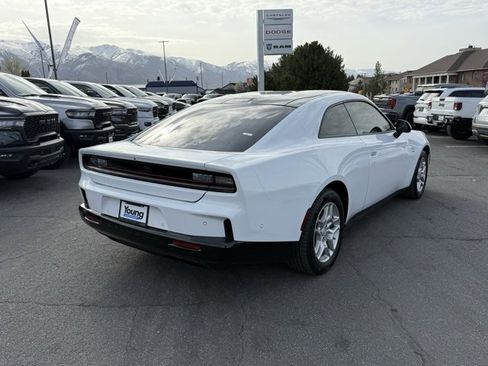 New 2025 Dodge Charger R/T w/ Quick Order Package 25M R/T image 5