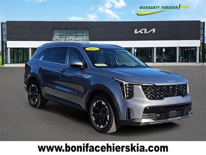 Certified 2025 Kia Sorento S