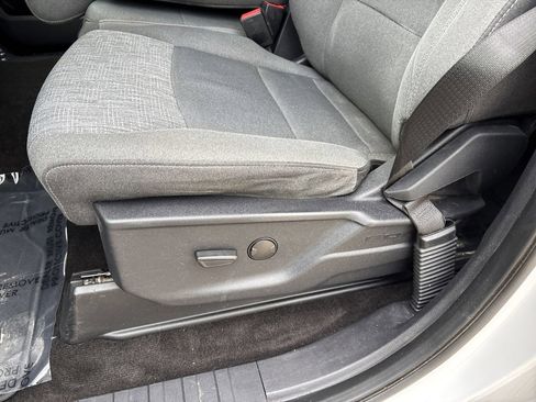 Used 2022 Ford F150 XLT w/ Equipment Group 301A Mid image 26