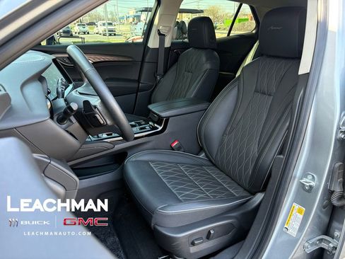 Certified 2023 Buick Envision Avenir image 6