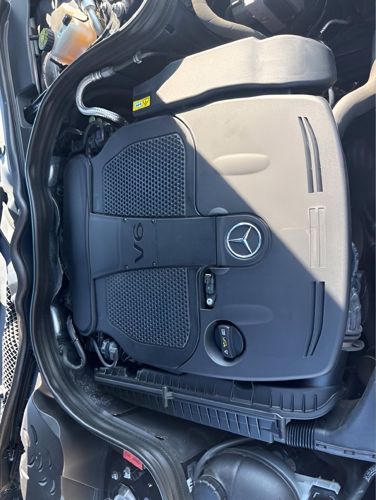 Used 2014 Mercedes-Benz E 350 4MATIC Sedan image 30