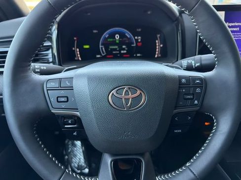 Used 2026 Toyota Camry SE w/ Multimedia Upgrade Package FWD image 26