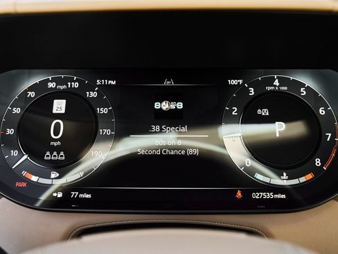Used 2024 Land Rover Range Rover SV AWD/4WD image 64