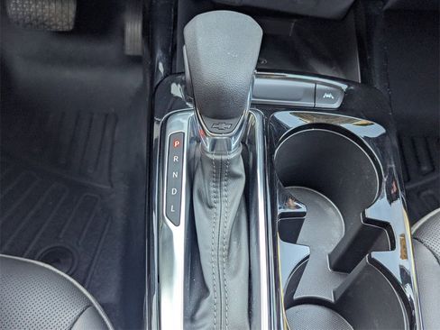 Used 2024 Chevrolet Trax ACTIV w/ Sunroof Package image 19