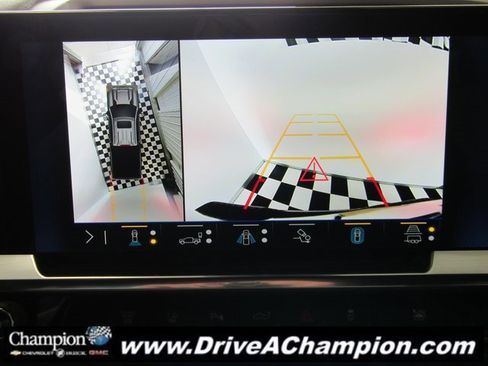 Certified 2025 Chevrolet Silverado 2500 High Country w/ High Country Premium Package image 11