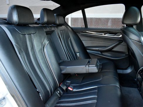 Used 2019 BMW 530i xDrive w/ Convenience Package image 28