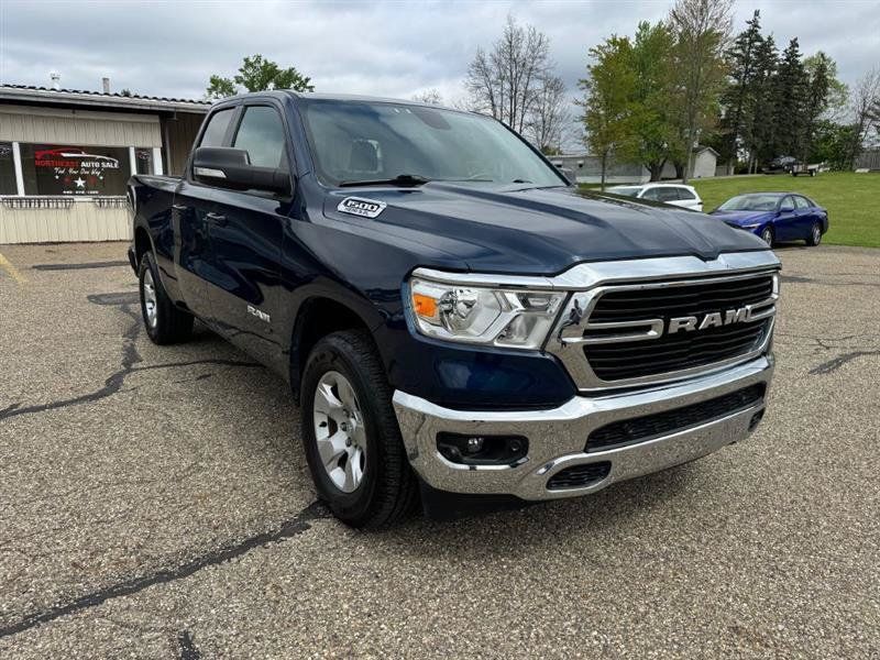 Used 2021 RAM 1500 Big Horn AWD/4WD image 3
