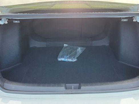 Used 2023 Honda Civic Touring image 11