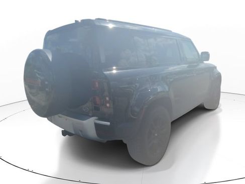 Used 2020 Land Rover Defender 110 S AWD/4WD image 2