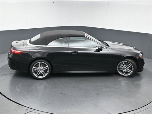 Used 2020 Mercedes-Benz E 450 4MATIC Cabriolet image 44