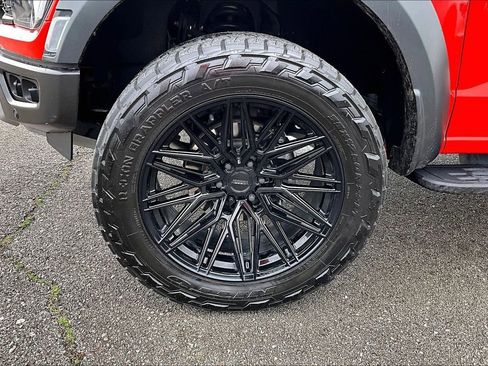 Used 2023 Ford F150 Raptor image 12