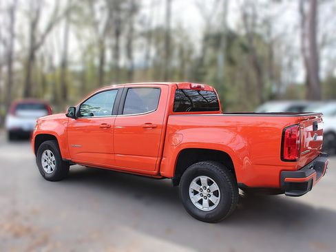 Used 2020 Chevrolet Colorado W/T w/ WT Convenience Package image 6