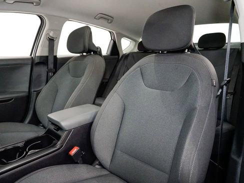 Certified 2025 Kia K4 LXS image 8