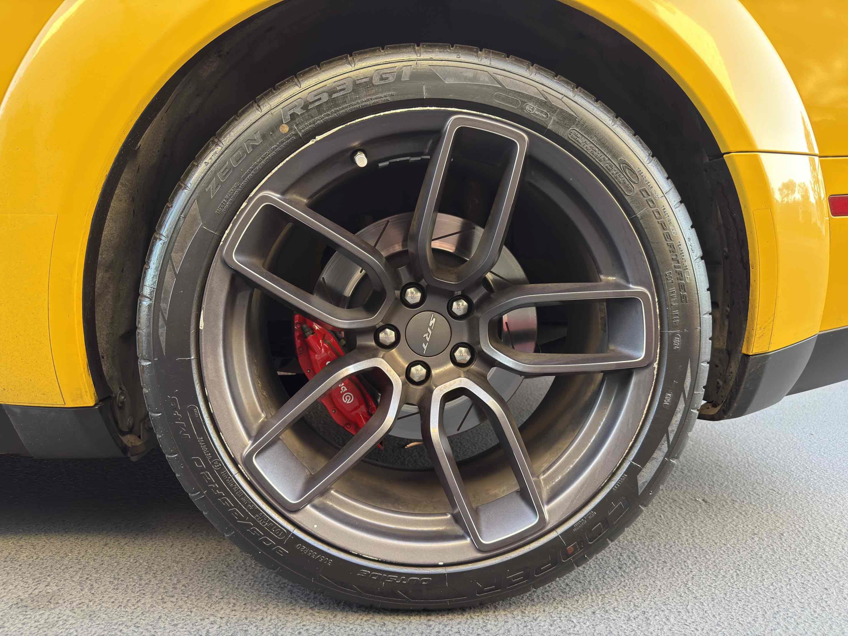 Used 2019 Dodge Challenger SRT Hellcat w/ Widebody Package RWD image 30