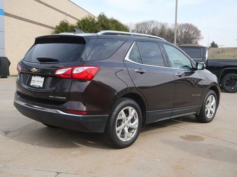 Used 2020 Chevrolet Equinox Premier image 7