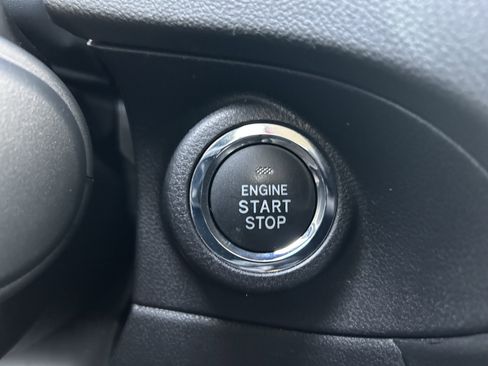 Certified 2025 Subaru Ascent Bronze Edition w/ Popular Package #2 image 16