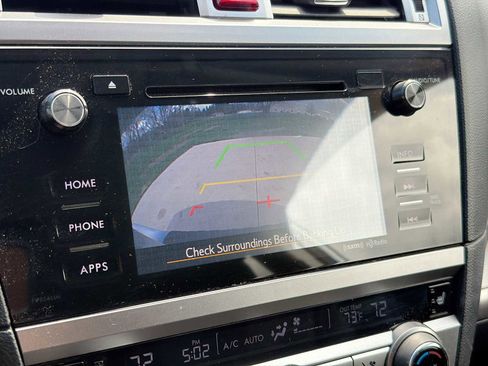 Used 2017 Subaru Outback 2.5i Premium image 23