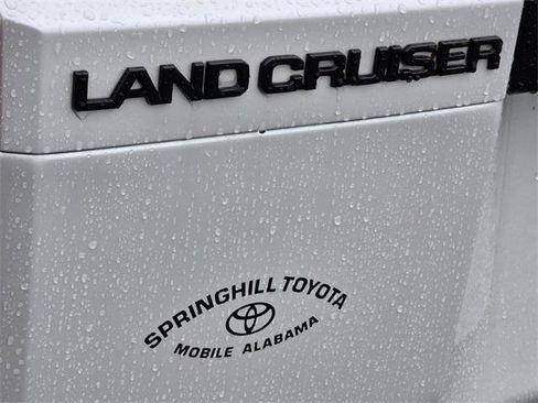 Certified 2024 Toyota Land Cruiser image 42