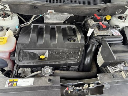 Used 2016 Jeep Compass High Altitude image 10