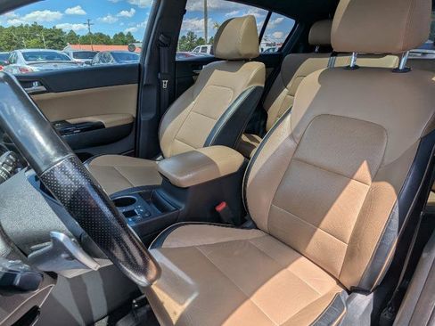 Used 2021 Kia Sportage SX image 13