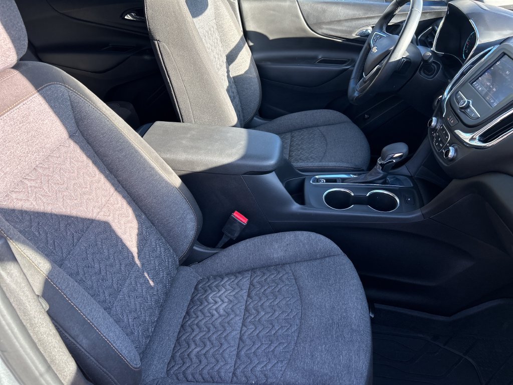 Used 2023 Chevrolet Equinox LT FWD image 13