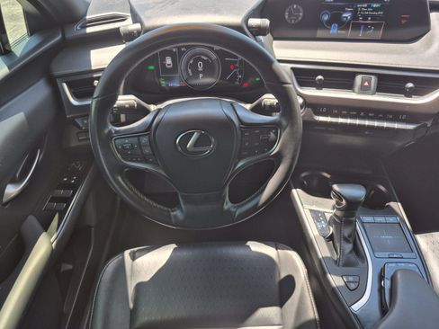 Used 2021 Lexus UX 250h w/ Accessory Package (Z1) AWD/4WD image 10
