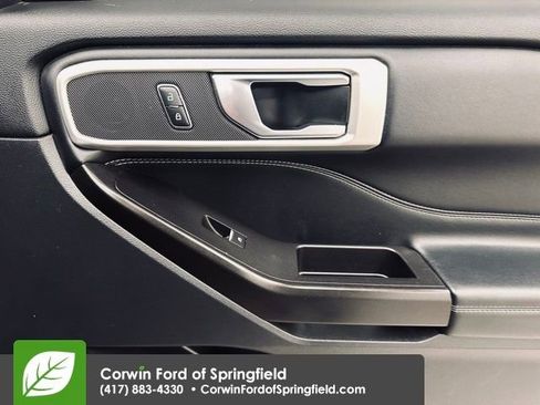 Used 2020 Ford Explorer XLT w/ Equipment Group 202A image 12