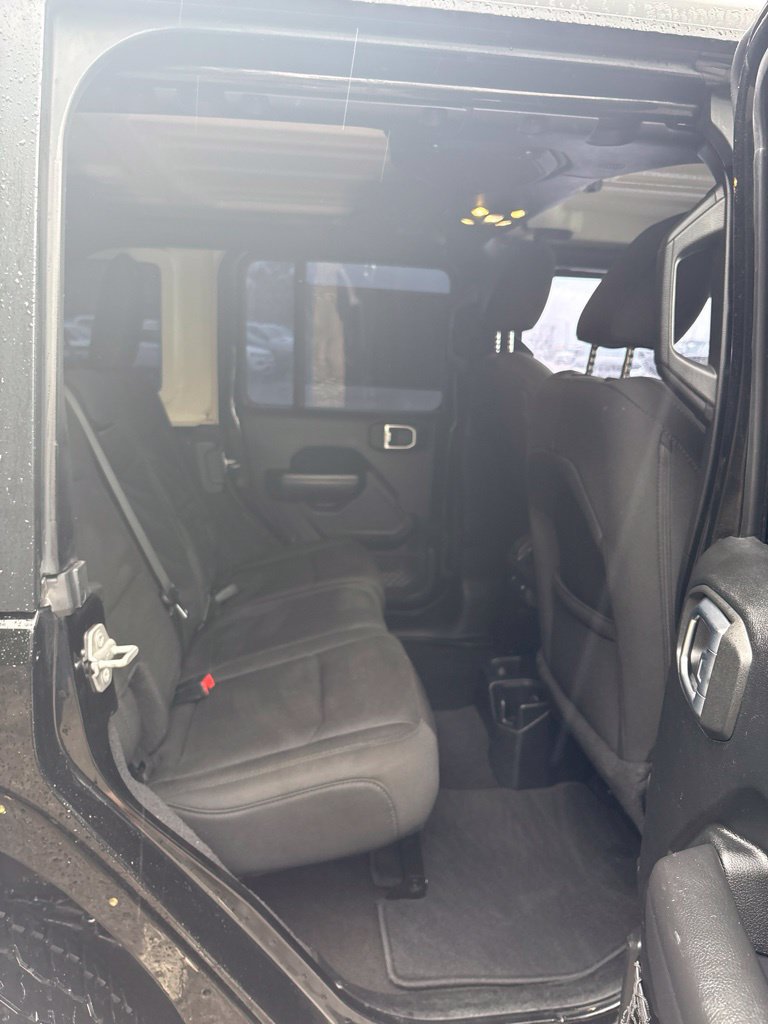 Used 2020 Jeep Wrangler Unlimited Sport S AWD/4WD image 15