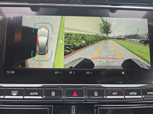 Used 2024 Aston Martin DB12 Coupe image 12