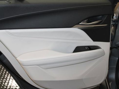 Used 2020 Cadillac CT4 Premium Luxury AWD/4WD image 28