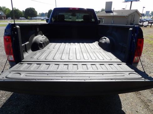 Used 2017 RAM 1500 Tradesman w/ Power & Remote Entry Group RWD image 10