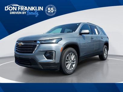 Used 2023 Chevrolet Traverse LT