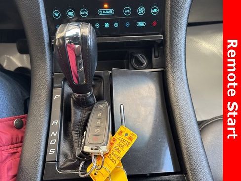 Used 2019 Ford Taurus Limited image 24