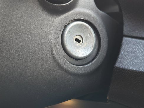 Used 2014 Ford Fiesta SE FWD image 19