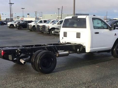 New 2026 RAM 3500 Tradesman image 8