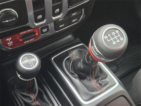 Used 2020 Jeep Wrangler Rubicon image 17