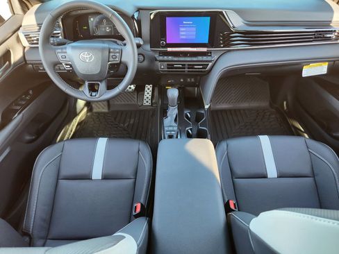 New 2026 Toyota Camry SE w/ Convenience Package image 25