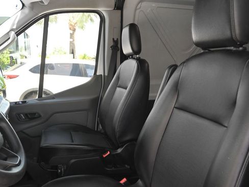 Used 2025 Ford Transit 250 148 Medium Roof RWD image 10