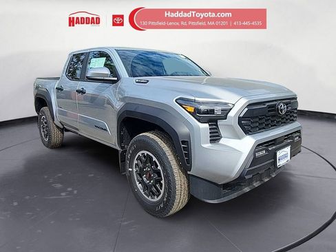 New 2025 Toyota Tacoma TRD Off-Road image 7