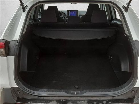 Used 2024 Toyota RAV4 XLE FWD image 6