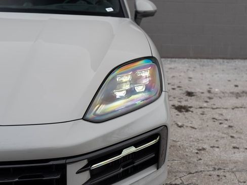Certified 2026 Porsche Cayenne S image 11
