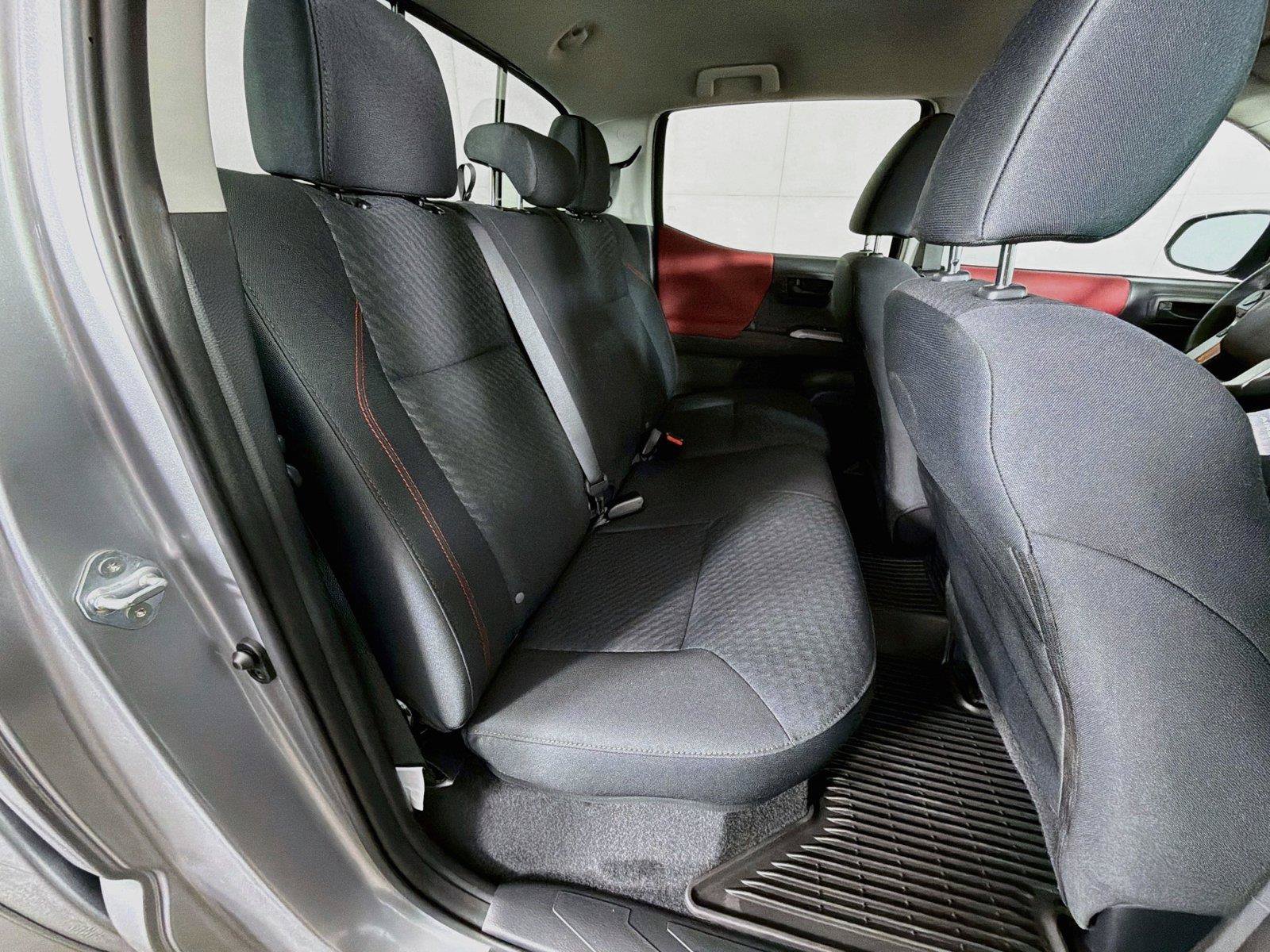 Used 2023 Toyota Tacoma SR5 AWD/4WD image 28
