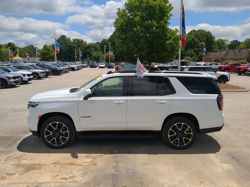 Used 2024 Chevrolet Tahoe RST w/ Luxury Package AWD/4WD image 6